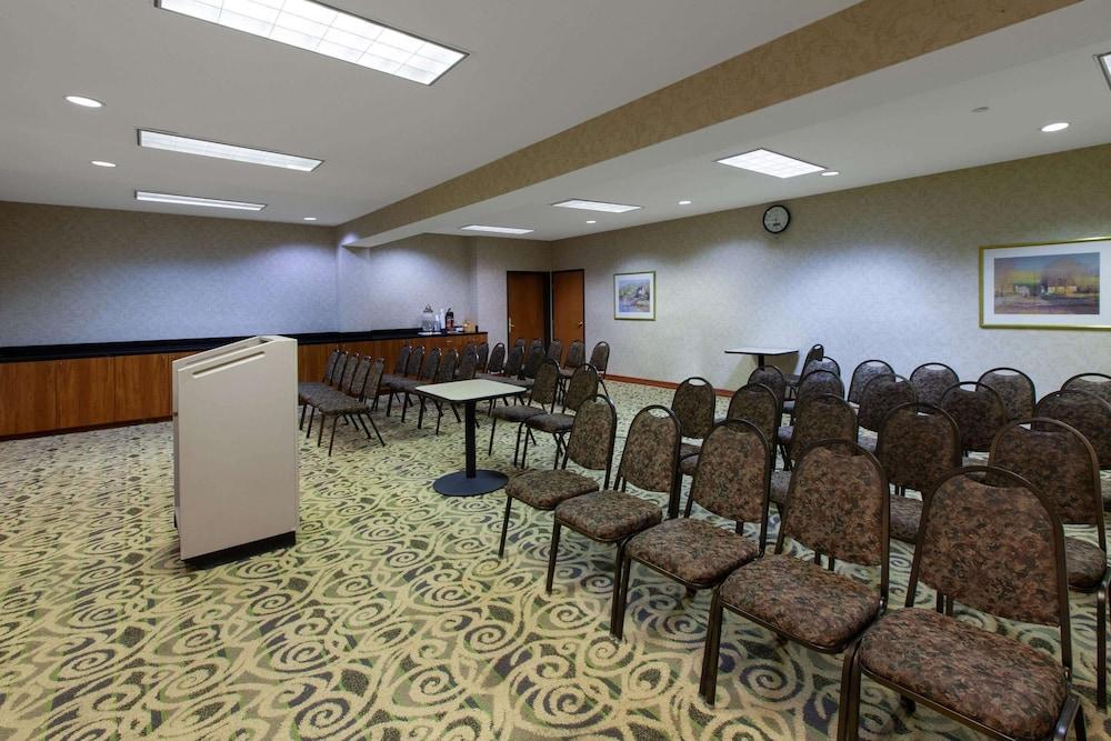 Wingate By Wyndham Houston / Willowbrook Extérieur photo